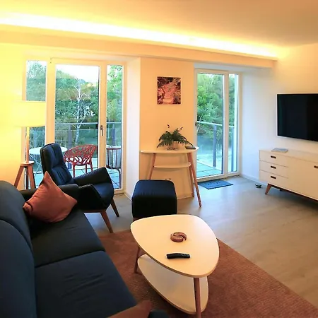 Prora - Wohnung Mit Balkon Und Waschmaschine - Room-Of-Light 公寓 宾茨