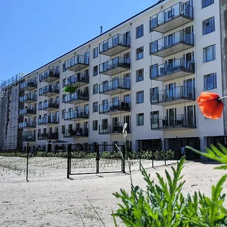 Apartman Prora - Mit Balkon Und Waschmaschine - Room-of-light